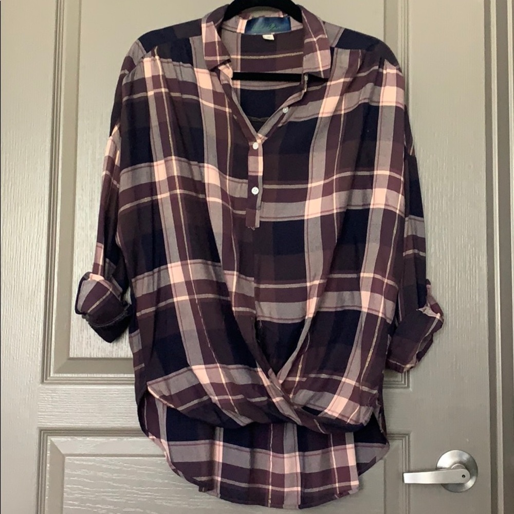 Plaid long sleeve shirt